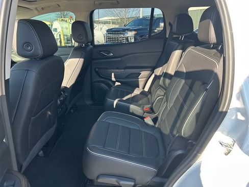 Certified 2023 GMC Acadia Denali w/ Denali Ultimate Package image 17