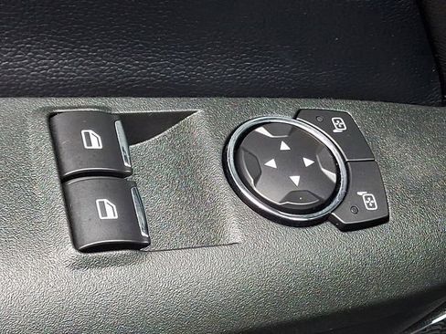 Used 2021 Ford Mustang GT Premium w/ GT Performance Package RWD image 32