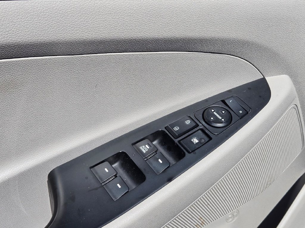 Used 2019 Hyundai Tucson SE AWD/4WD image 14