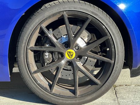 Used 2024 Lotus Emira First Edition image 25