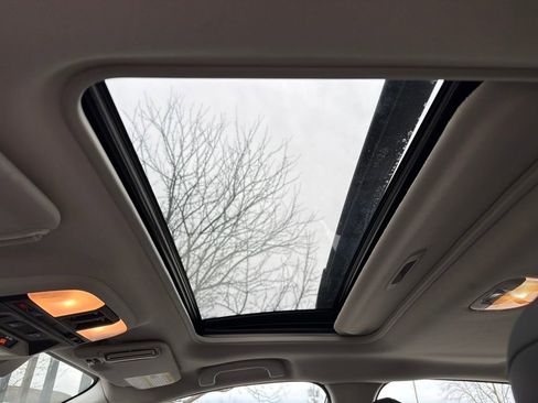 Used 2017 Subaru Impreza 2.0i Limited image 50