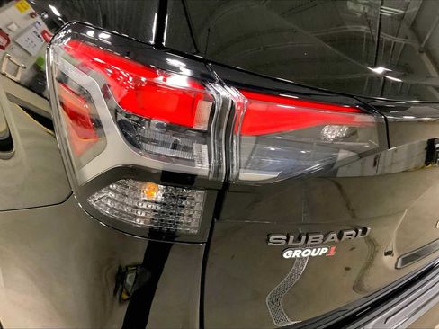 Certified 2025 Subaru Forester Limited image 27