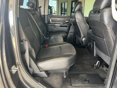 Used 2016 RAM 1500 Laramie w/ Convenience Group image 25