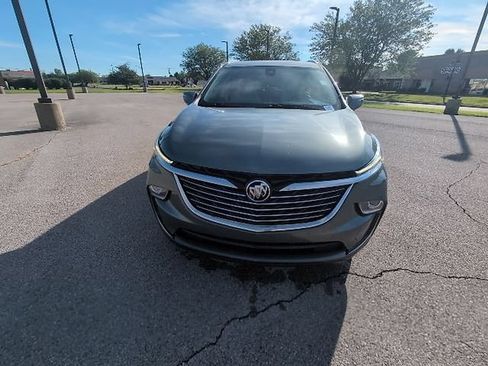 Used 2025 Buick Enclave Preferred w/ Power Package FWD image 13