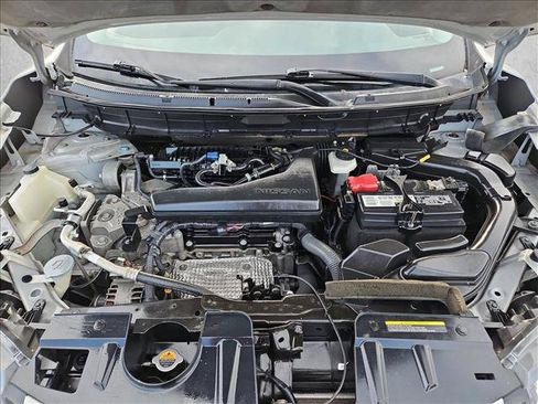 Used 2019 Nissan Rogue S FWD image 21