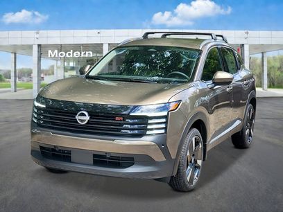 New 2026 Nissan Kicks SR