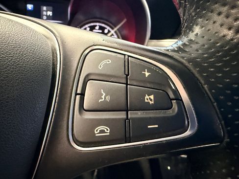 Used 2016 Mercedes-Benz C 300 Luxury image 30