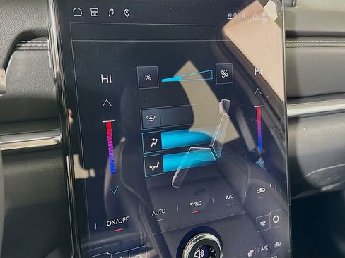 New 2026 GMC Terrain Elevation w/ Elevation Premium Package image 10