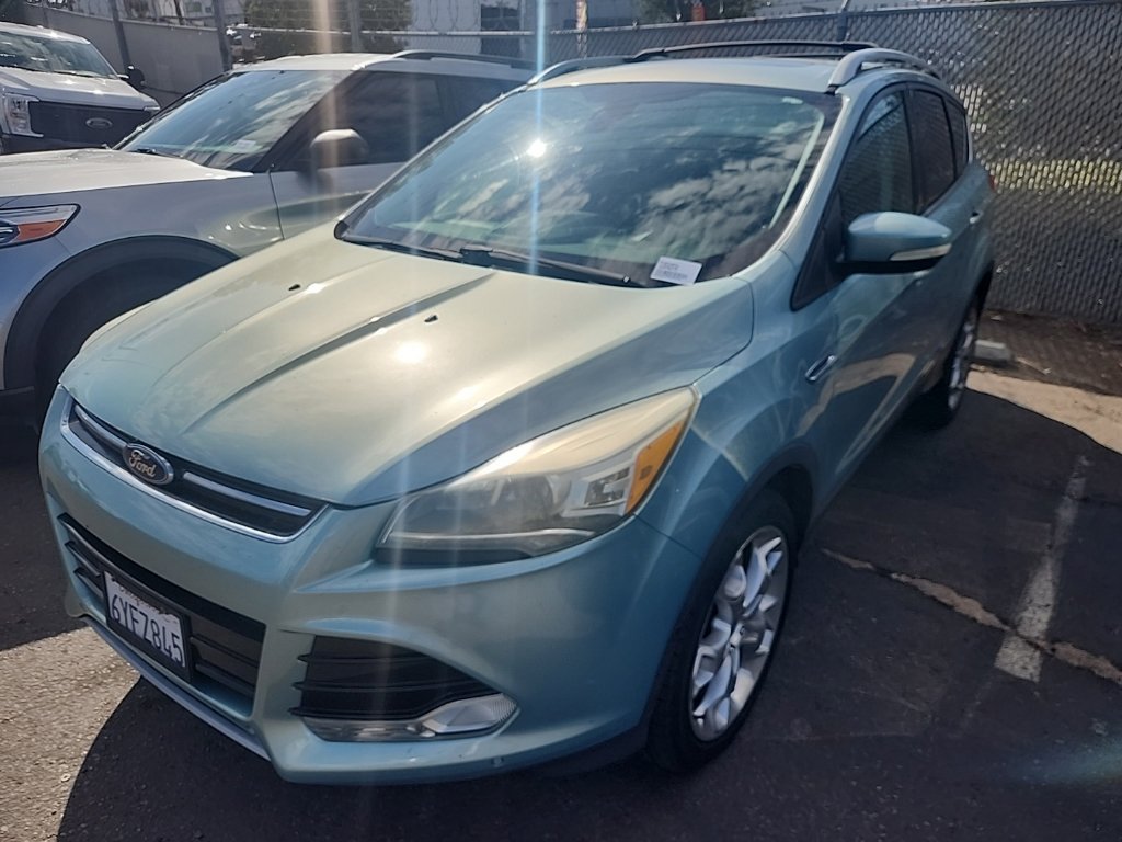 Used 2013 Ford Escape Titanium w/ Parking Technology Pkg FWD image 3