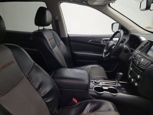 Used 2020 Nissan Pathfinder SL AWD/4WD image 21