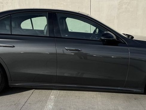 Used 2025 Mercedes-Benz E 450 E 450 image 3