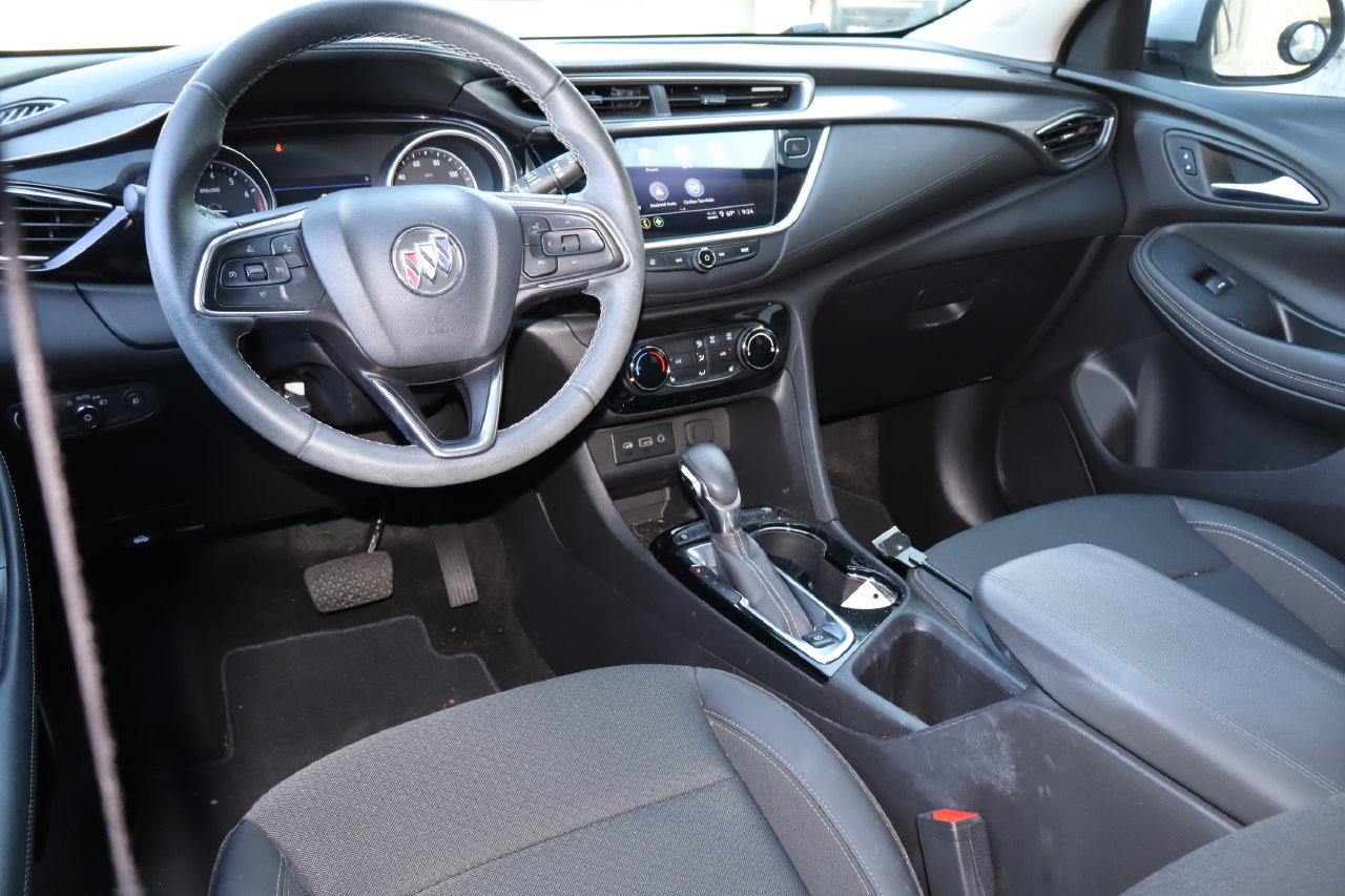 Used 2023 Buick Encore GX Preferred w/ Cold Weather Comfort Package FWD image 4