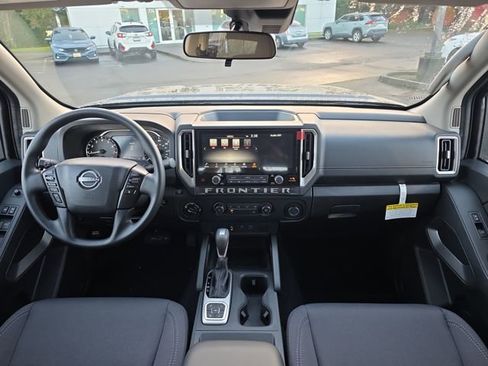 New 2026 Nissan Frontier SV w/ Tow Package AWD/4WD image 11
