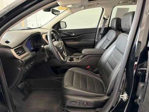 Used 2023 GMC Acadia Denali w/ Black Diamond Edition FWD image 23