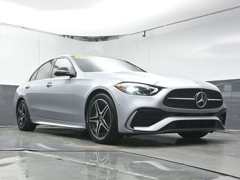 Used 2025 Mercedes-Benz C 300 Sedan image 33