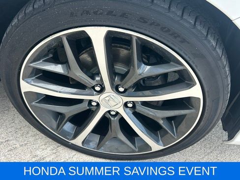 Used 2024 Honda Civic Touring image 4