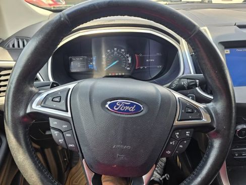 Used 2017 Ford Edge SEL w/ Equipment Group 201A FWD image 15