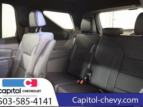 Used 2026 Chevrolet Traverse Z71 w/ Enhanced Driving Package AWD/4WD image 32