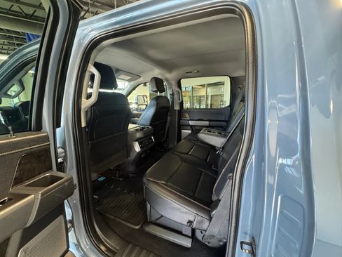 Used 2023 Ford F350 Lariat w/ Sport Appearance Package AWD/4WD image 23