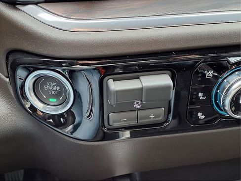 New 2026 GMC Sierra 1500 Elevation w/ Preferred Package image 14