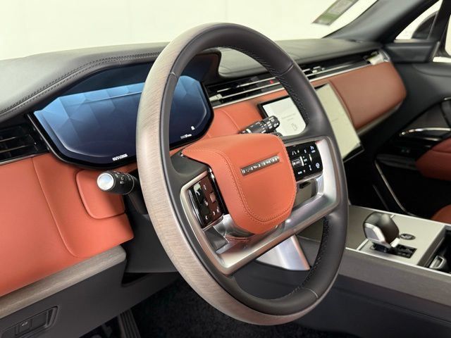 New 2026 Land Rover Range Rover SV AWD/4WD image 15
