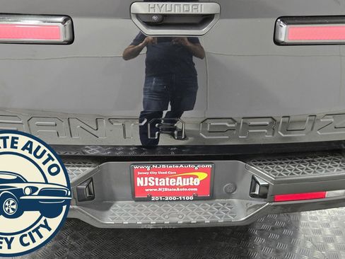 Used 2022 Hyundai Santa Cruz SEL image 26