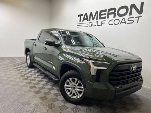 Used 2023 Toyota Tundra SR5 w/ SR5 Premium Package RWD image 1