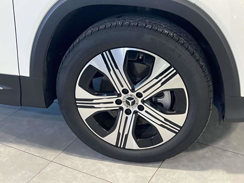 Certified 2024 Mercedes-Benz EQB 300 4MATIC image 6