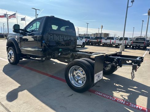 New 2026 Ford F450 XLT w/ XLT Value Package image 3
