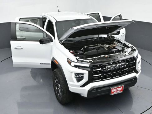 Used 2024 GMC Canyon Elevation w/ Convenience Package image 44