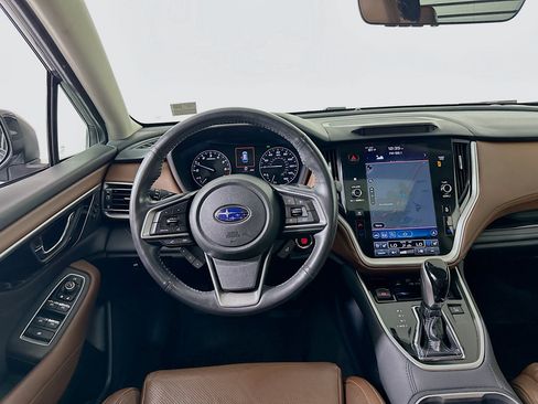 Used 2020 Subaru Outback Touring XT AWD/4WD image 17
