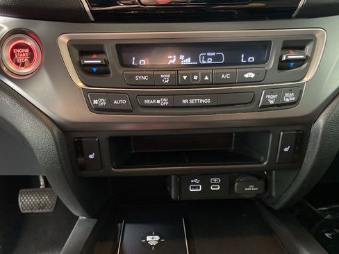Used 2024 Honda Passport EX-L image 21