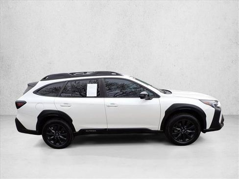 Certified 2023 Subaru Outback Onyx Edition image 5