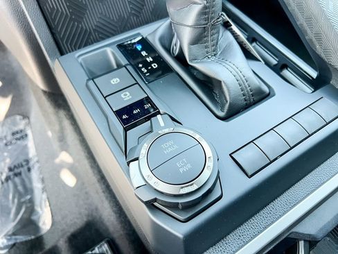 New 2025 Toyota Tacoma SR5 AWD/4WD image 19