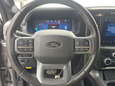 Used 2025 Ford F150 Lariat w/ Equipment Group 502A High AWD/4WD image 8