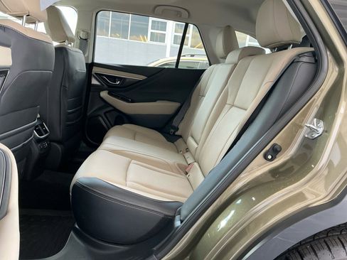 Certified 2025 Subaru Outback Limited AWD/4WD image 33