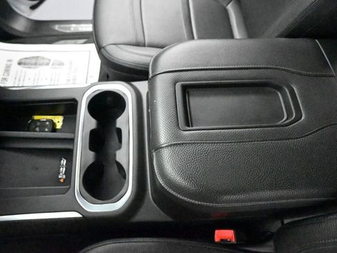 Used 2022 GMC Sierra 3500 Denali w/ Denali Ultimate Package AWD/4WD image 14