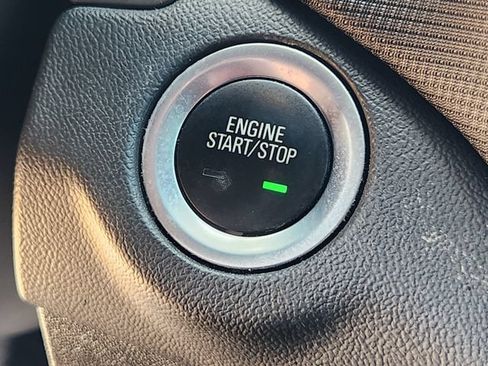 Used 2024 Chevrolet Equinox RS FWD image 20