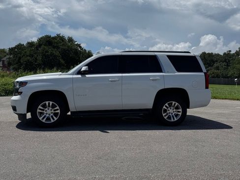 Used 2017 Chevrolet Tahoe LT image 2