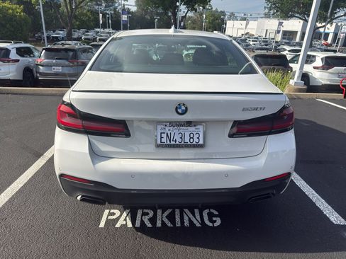 Used 2023 BMW 530i w/ M Sport Package RWD image 4