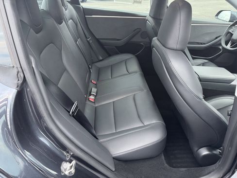 Used 2024 Tesla Model 3 Standard Range image 15