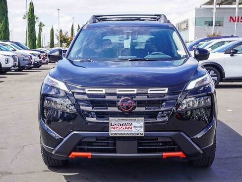 New 2026 Nissan Rogue SV image 2