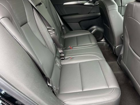 Used 2025 Buick Envision Preferred AWD/4WD image 20