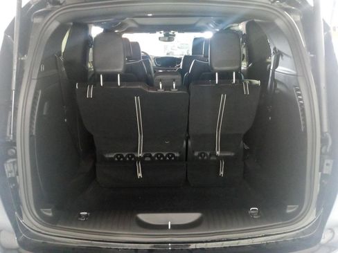 New 2026 Chrysler Pacifica Limited w/ S Appearance Package FWD image 17