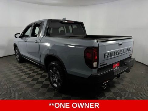 Used 2025 Honda Ridgeline TrailSport image 6