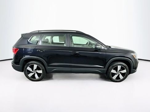 Certified 2024 Volkswagen Taos S AWD/4WD image 9