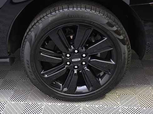 Used 2024 Lincoln Navigator Reserve AWD/4WD image 20