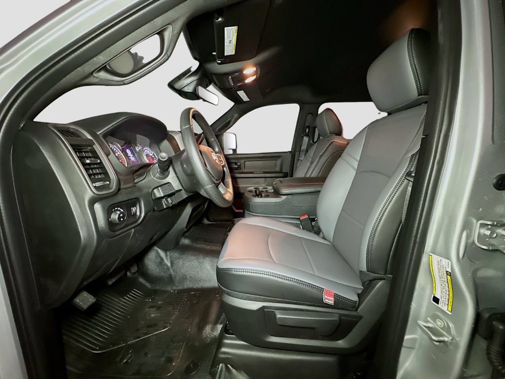 New 2026 RAM 3500 Tradesman w/ Chrome Appearance Group A AWD/4WD image 14