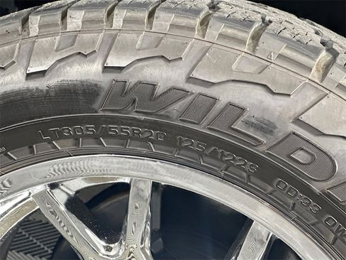 Used 2022 Ford F350 XLT w/ XLT Premium Package image 33