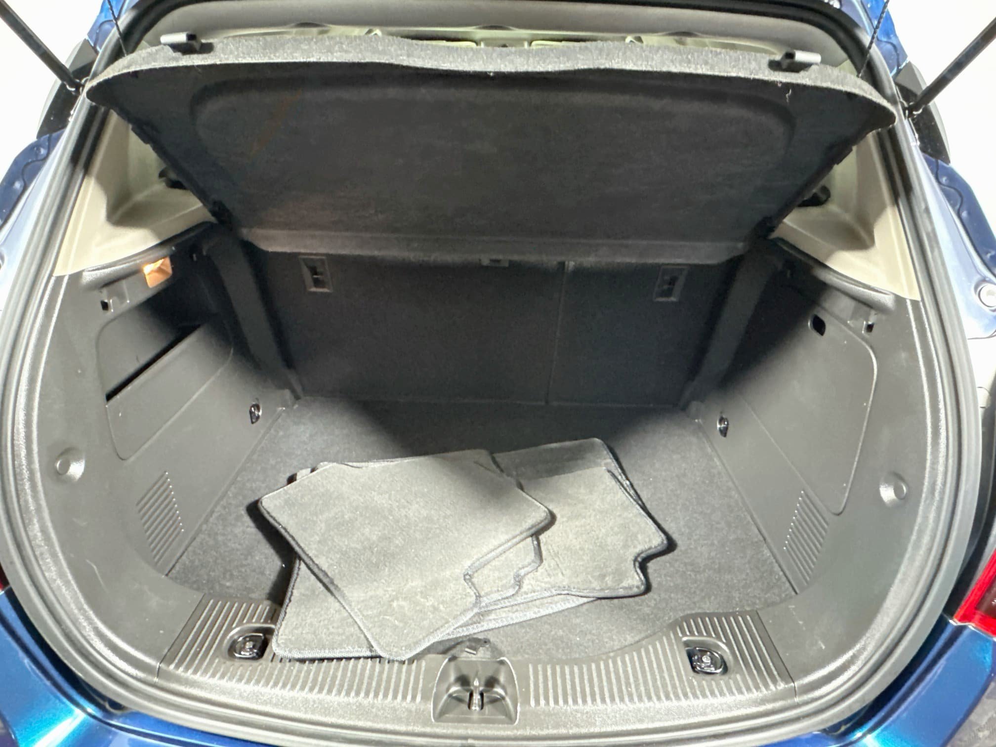 Used 2019 Buick Encore Preferred w/ Safety Package AWD/4WD image 24